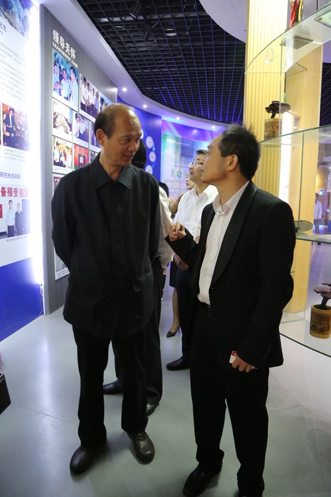 杭州亞運會官方靈芝產(chǎn)品供應(yīng)商|杭州亞運會官方供應(yīng)商|中國靈芝十大品牌|仙客來靈芝|仙客來靈芝破壁孢子粉|仙客來孢子油|仙客來靈芝飲片|仙客來破壁孢子粉|靈芝孢子油|孢子粉|靈芝破壁孢子粉|靈芝|中華老字號