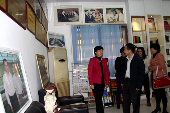 杭州亞運(yùn)會官方靈芝產(chǎn)品供應(yīng)商|杭州亞運(yùn)會官方供應(yīng)商|中國靈芝十大品牌|仙客來靈芝|仙客來靈芝破壁孢子粉|仙客來孢子油|仙客來靈芝飲片|仙客來破壁孢子粉|靈芝孢子油|孢子粉|靈芝破壁孢子粉|靈芝|中華老字號