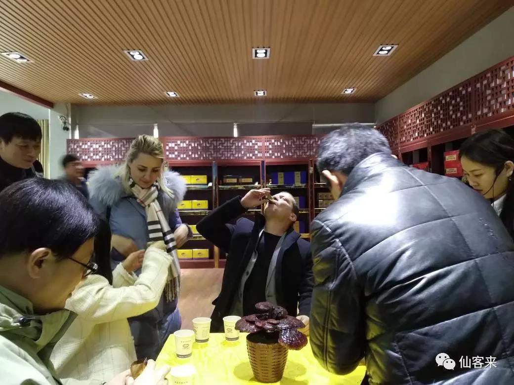 1553759107865683.jpg 杭州亞運會官方靈芝產(chǎn)品供應(yīng)商|杭州亞運會官方供應(yīng)商|中國靈芝十大品牌|仙客來靈芝|仙客來靈芝破壁孢子粉|仙客來孢子油|仙客來靈芝飲片|仙客來破壁孢子粉|靈芝孢子油|孢子粉|靈芝破壁孢子粉|靈芝|中華老字號