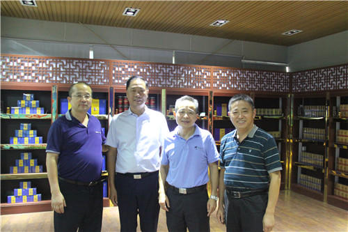 中國(guó)靈芝十大品牌|仙客來靈芝|仙客來靈芝破壁孢子粉|仙客來孢子油|仙客來靈芝飲片|仙客來破壁孢子粉|仙客來靈芝中藥飲片|馳名商標(biāo)|m.ampersand-ads.com|