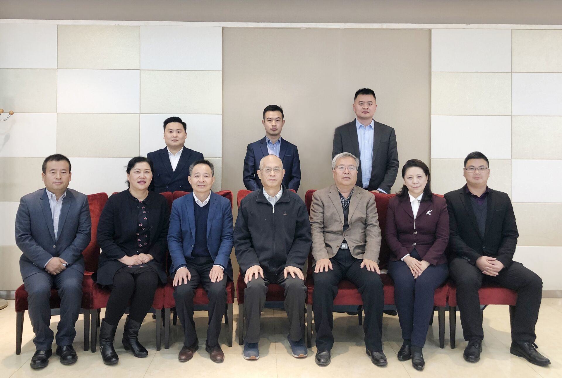 1574662253752643.jpg 78AB080A5C3975E4D5866F3DA6BF68D1.jpg