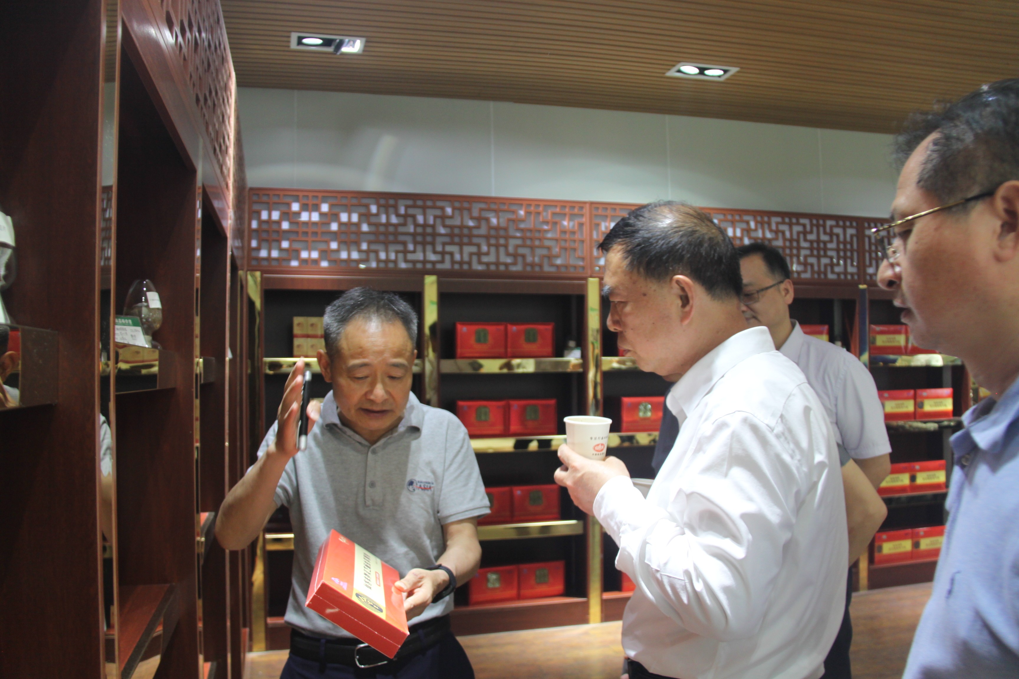 杭州亞運(yùn)會(huì)官方靈芝產(chǎn)品供應(yīng)商|杭州亞運(yùn)會(huì)官方供應(yīng)商|中國靈芝十大品牌|仙客來靈芝|仙客來靈芝破壁孢子粉|仙客來孢子油|仙客來靈芝飲片|仙客來破壁孢子粉|靈芝孢子油|孢子粉|靈芝破壁孢子粉|靈芝|中華老字號