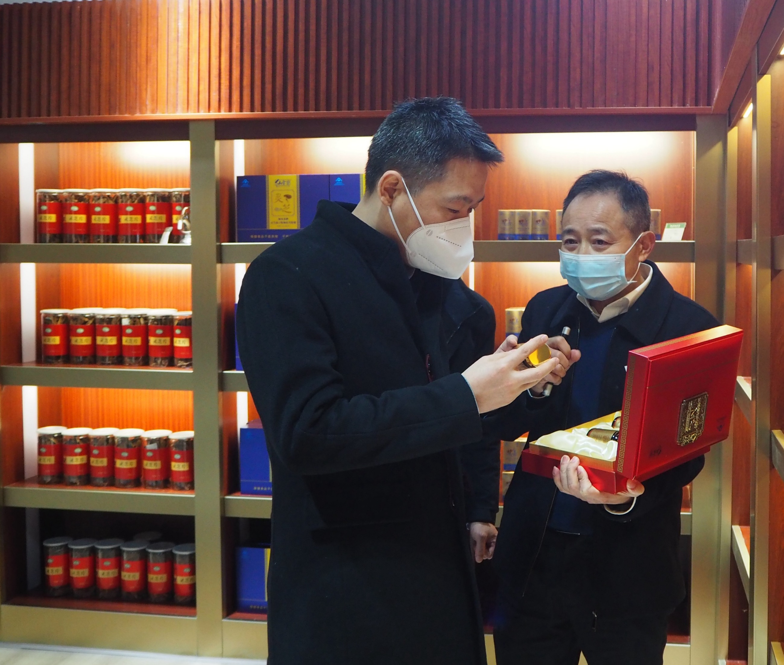 杭州亞運(yùn)會(huì)官方靈芝產(chǎn)品供應(yīng)商|杭州亞運(yùn)會(huì)官方供應(yīng)商|中國(guó)靈芝十大品牌|仙客來(lái)靈芝|仙客來(lái)靈芝破壁孢子粉|仙客來(lái)孢子油|仙客來(lái)靈芝飲片|仙客來(lái)破壁孢子粉|靈芝孢子油|孢子粉|靈芝破壁孢子粉|靈芝|中華老字號(hào)