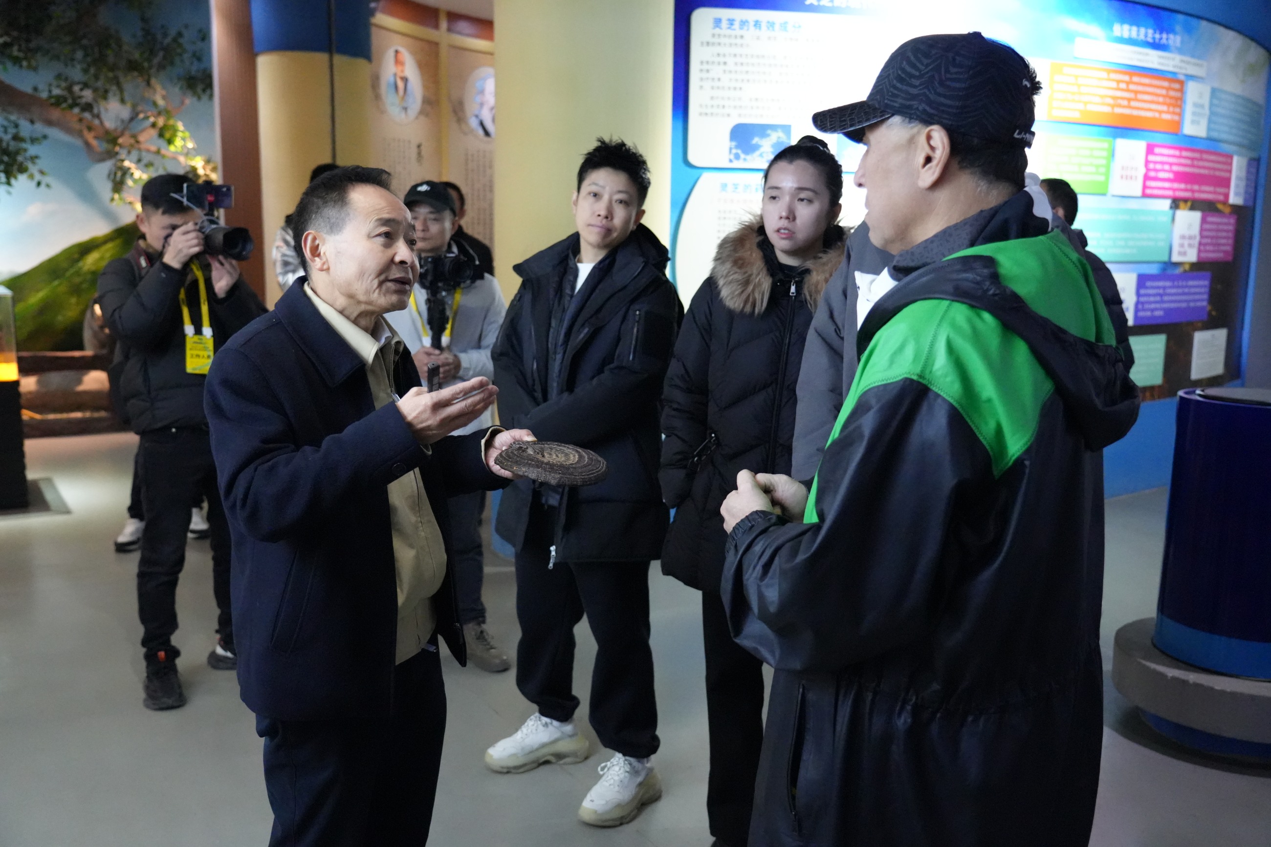 杭州亞運(yùn)會(huì)官方靈芝產(chǎn)品供應(yīng)商|杭州亞運(yùn)會(huì)官方供應(yīng)商|中國靈芝十大品牌|仙客來靈芝|仙客來靈芝破壁孢子粉|仙客來孢子油|仙客來靈芝飲片|仙客來破壁孢子粉|靈芝孢子油|孢子粉|靈芝破壁孢子粉|靈芝|中華老字號(hào) 杭州亞運(yùn)會(huì)官方靈芝產(chǎn)品供應(yīng)商|杭州亞運(yùn)會(huì)官方供應(yīng)商|中國靈芝十大品牌|仙客來靈芝|仙客來靈芝破壁孢子粉|仙客來孢子油|仙客來靈芝飲片|仙客來破壁孢子粉|靈芝孢子油|孢子粉|靈芝破壁孢子粉|靈芝|中華老字號(hào)