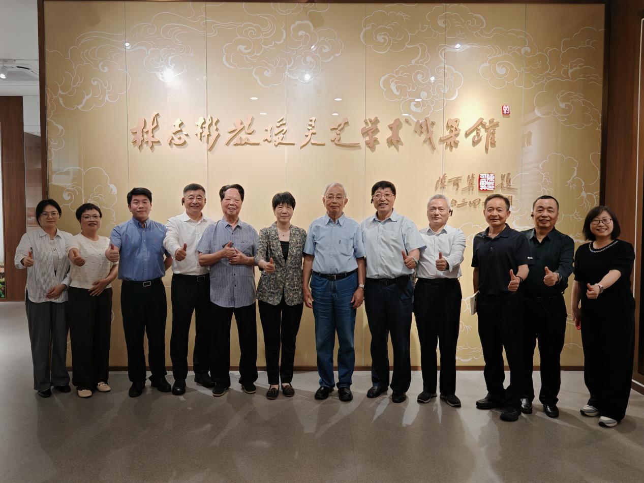 杭州亞運(yùn)會(huì)官方靈芝產(chǎn)品供應(yīng)商|杭州亞運(yùn)會(huì)官方供應(yīng)商|中國(guó)靈芝十大品牌|仙客來(lái)靈芝|仙客來(lái)靈芝破壁孢子粉|仙客來(lái)孢子油|仙客來(lái)靈芝飲片|仙客來(lái)破壁孢子粉|靈芝孢子油|孢子粉|靈芝破壁孢子粉|靈芝|中華老字號(hào)