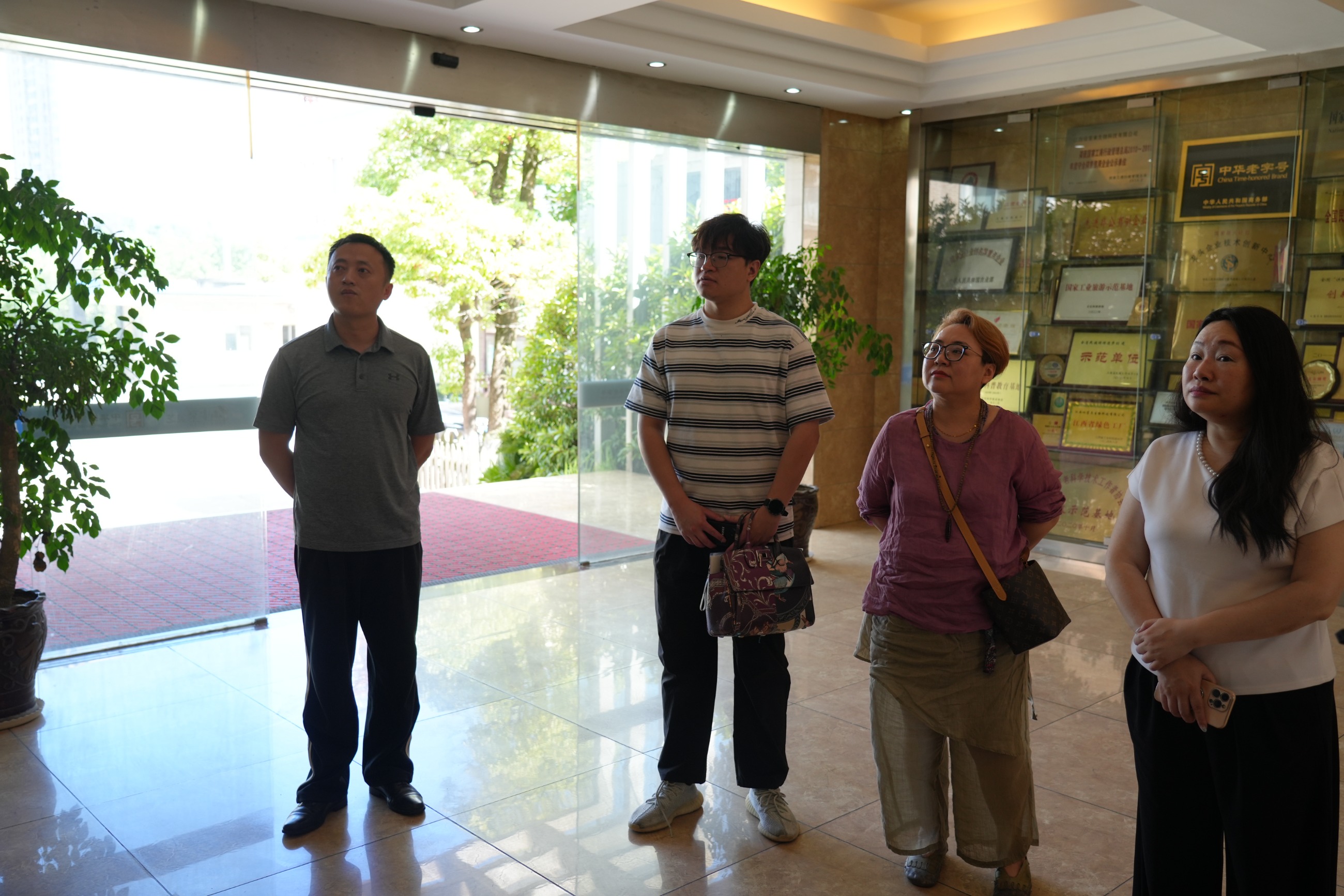 杭州亞運(yùn)會(huì)官方靈芝產(chǎn)品供應(yīng)商|杭州亞運(yùn)會(huì)官方供應(yīng)商|中國(guó)靈芝十大品牌|仙客來(lái)靈芝|仙客來(lái)靈芝破壁孢子粉|仙客來(lái)孢子油|仙客來(lái)靈芝飲片|仙客來(lái)破壁孢子粉|靈芝孢子油|孢子粉|靈芝破壁孢子粉|靈芝|中華老字號(hào)