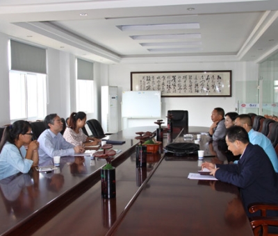 江西省政府決策咨詢委員會秘書處處長李鵬飛一行蒞臨仙客來公司調研、考察科技創(chuàng)新