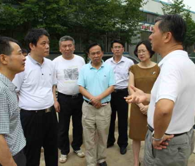 江西省林業(yè)廳廳長(zhǎng)閻鋼軍蒞臨仙客來(lái)公司視察、指導(dǎo)工作