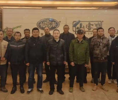 質(zhì)量在手中  安全在心中|新年伊始  享受國(guó)務(wù)院特殊津貼專家、潘新華董事長(zhǎng)情暖工地建設(shè)者