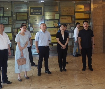 國家審計署領(lǐng)導赴仙客來有機靈芝全產(chǎn)業(yè)鏈可視工廠調(diào)研指導